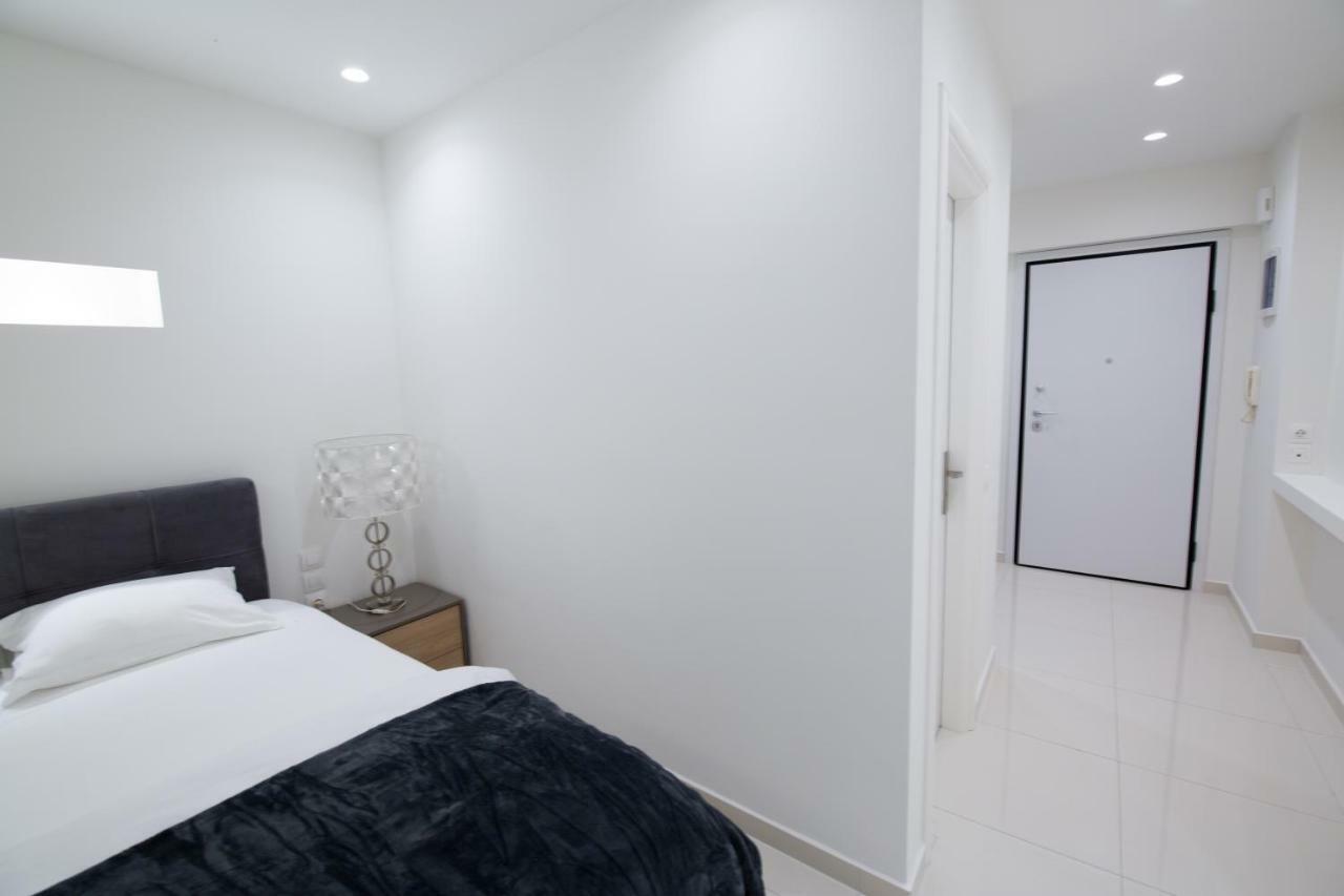 אתונה White Lux Apartment For 2 Vipgreece מראה חיצוני תמונה