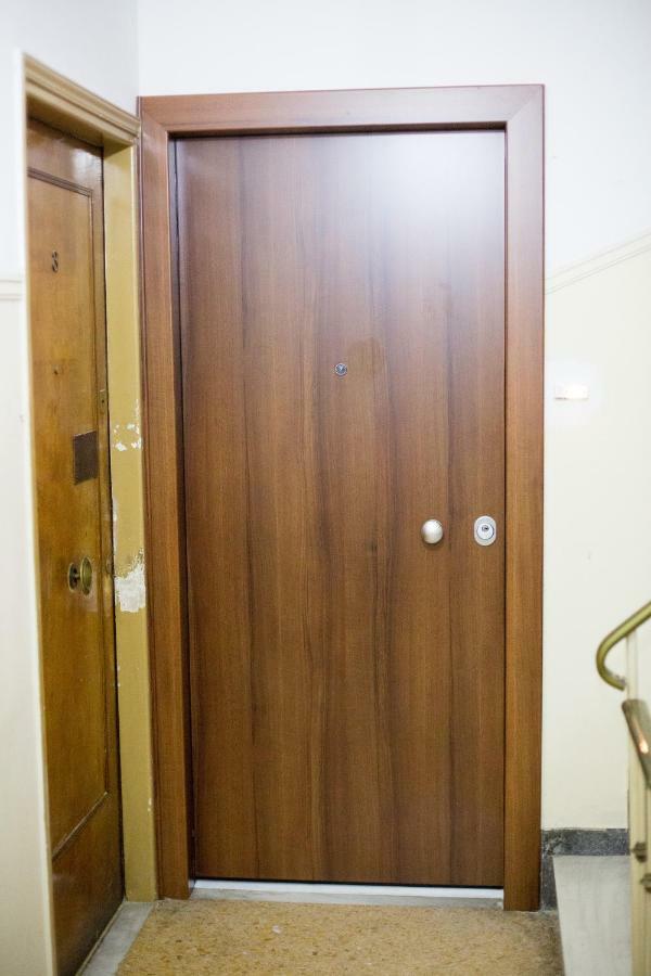 אתונה White Lux Apartment For 2 Vipgreece מראה חיצוני תמונה